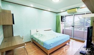 2 Bedrooms Condo for sale in Rat Burana, Bangkok Garden Court