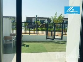 3 спален Дом на продажу в Marbella, Mina Al Arab