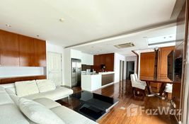 ขายคอนโด ขนาด 1 ห้องนอน ในโครงการ ไฮฟ์ สาทร อยู่ที่ทำเล กรุงเทพมหานคร, ไทยทำเล