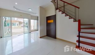 2 Bedrooms Townhouse for sale in Buak Khang, Chiang Mai 