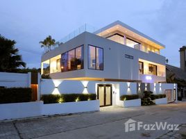 8 Bedrooms Villa for sale in Nong Prue, Pattaya Modern Pratumnak Luxury Villa