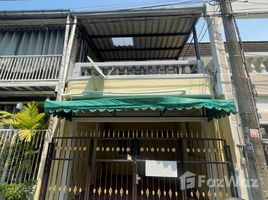 3 Bedroom House for sale in Huai Khwang, Bangkok, Sam Sen Nok, Huai Khwang