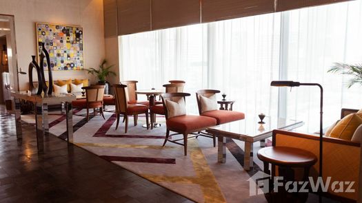 Fotos 1 of the Library / Reading Room at The Ritz-Carlton Residences At MahaNakhon