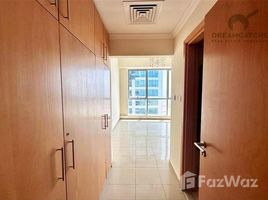 2 спален Квартира на продажу в Julphar Residential Tower, Julphar Towers, Al Nakheel