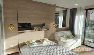 Кондо, Студия на продажу в Карон, Пхукет The Beach Condotel