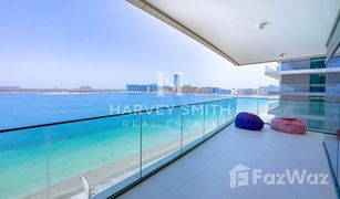 3 Bedrooms Apartment for sale in EMAAR Beachfront, Dubai Beach Vista