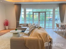 วิลล่า 5 ห้องนอน ให้เช่า ในโครงการ ซิตี้พลัส เอกมัย 10, คลองตันเหนือ