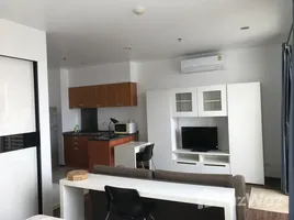 Studio Condo for rent at Villa Sathorn, Khlong Ton Sai, Khlong San