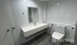 2 Bedrooms Condo for sale in Khlong Toei Nuea, Bangkok Asoke Place