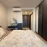 1 Bedroom Condo for rent at XT Huaikhwang, Din Daeng, Din Daeng