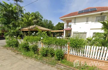 Prempree Rangsit-Nakhon Nayok in ประชาธิปัตย์, ปทุมธานี