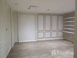 52.10 кв.м. Office for rent at Ocean Tower 2, Khlong Toei Nuea, Щаттхана, Бангкок, Таиланд