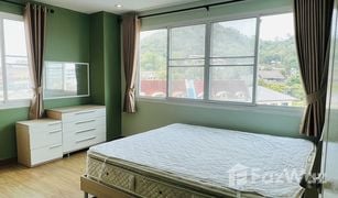 Кондо, 1 спальня на продажу в Surasak, Паттая Ladda Place Condo Sriracha