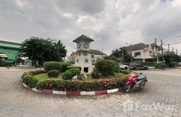 Lalliville House in คูคต, Pathum Thani