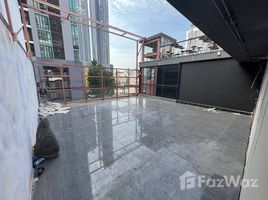 5 спален Магазин for sale in Airport Rail Link Station, Бангкок, Khlong Tan Nuea, Щаттхана, Бангкок