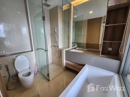 1 спален Квартира в аренду в The Esse Asoke, Khlong Toei Nuea