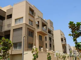 2 chambre Appartement à vendre à The Village., South Investors Area, New Cairo City