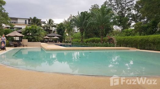 图片 1 of the Communal Pool at Chom Tawan Villa
