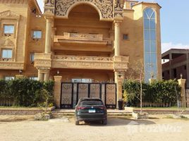 5 Bedroom Villa for sale at West Arabella, The 5th Settlement, New Cairo City