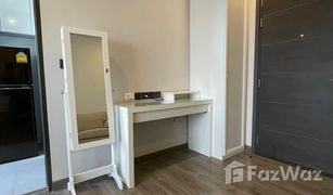 1 Bedroom Condo for sale in Bang Phlat, Bangkok Urbano Rajavithi