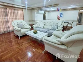 คอนโด 3 ห้องนอน ให้เช่า ในโครงการ ดี.เอช.แกรนด์ ทาวเวอร์, คลองตันเหนือ