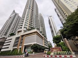 3 спален Кондо в аренду в Bright Sukhumvit 24, Khlong Tan