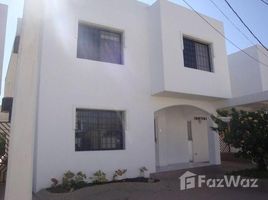 5 Habitaciones Casa en venta en Yasuni, Orellana Salinas Home in Gated Community: 5 Bedroom, 5 Bath Home, Salinas, Santa Elena