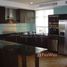 4 спален Дом в аренду в The Park Lane 22, Khlong Tan Nuea