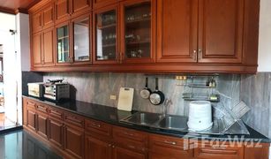 5 Bedrooms House for sale in Khlong Tan Nuea, Bangkok 