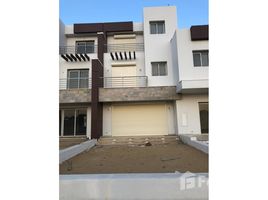 3 Bedroom Villa for rent at Hyde Park, The 5th Settlement