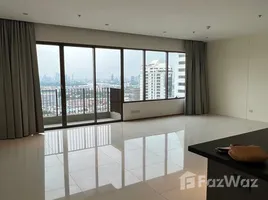 3 спален Кондо в аренду в The Emporio Place, Khlong Tan