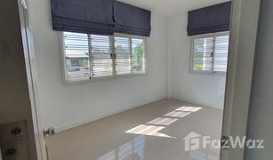 3 Bedrooms Townhouse for sale in Lak Song, Bangkok The Miracle Plus 2 Phetkasem 63