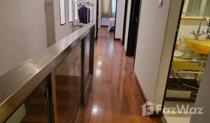 2 Bedrooms Townhouse for sale in Sam Sen Nok, Bangkok 