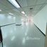 120 кв.м. Office for rent at Serm Mit Tower, Khlong Toei Nuea