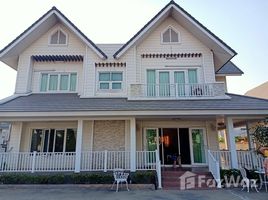 4 Bedrooms House for sale in Lat Sawai, Pathum Thani American Style House in Lam Luk Ka for Sale