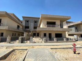 4 Bedroom Townhouse for sale at New Giza, Cairo Alexandria Desert Road, 6 October City, Giza, Egypt