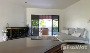 2 Bedrooms Condo for sale in Na Chom Thian, Pattaya Baan Somprasong