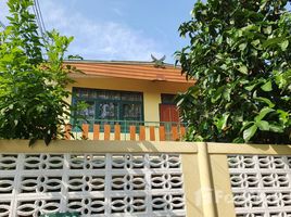 3 Bedrooms House for rent in Din Daeng, Bangkok House for Rent near Sutthisan MRT