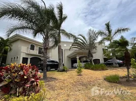 4 Habitación Casa en venta en San José, Santa Ana, San José