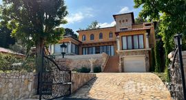 ยูนิตมือสองและให้เช่า