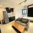 1 Schlafzimmer Appartement zu verkaufen im Top Japanese Condo | Fully Furnished Modern Studio For Sale | Corner Unit in BKK1, Tuol Svay Prey Ti Muoy