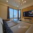 1 спален Кондо в аренду в The Emporio Place, Khlong Tan