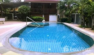 4 Schlafzimmern Villa zu verkaufen in Nong Prue, Pattaya Country Club Villa 