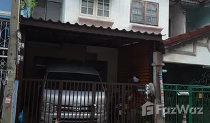 2 Bedrooms Townhouse for sale in Anusawari, Bangkok Suan Thong Villa 1