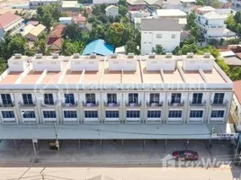 4 Habitación Apartamento en venta en 6 Flats urgent sale in Svay Dangkum - Siem Reap City, Sala Kamreuk