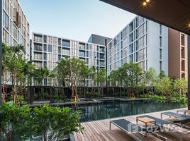 1 Bedroom Condo for sale at Hasu Haus, Phra Khanong Nuea