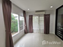 3 спален Дом на продажу в The Centro Sukhumvit 113, Samrong Nuea