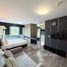 Студия Кондо на продажу в D Condo Campus Resort Ratchapruek - Charan 13, Khlong Khwang