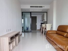 1 chambre Condominium à louer à , Khlong San