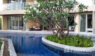 1 Bedroom Condo for sale in Sam Sen Nai, Bangkok Centurion Park